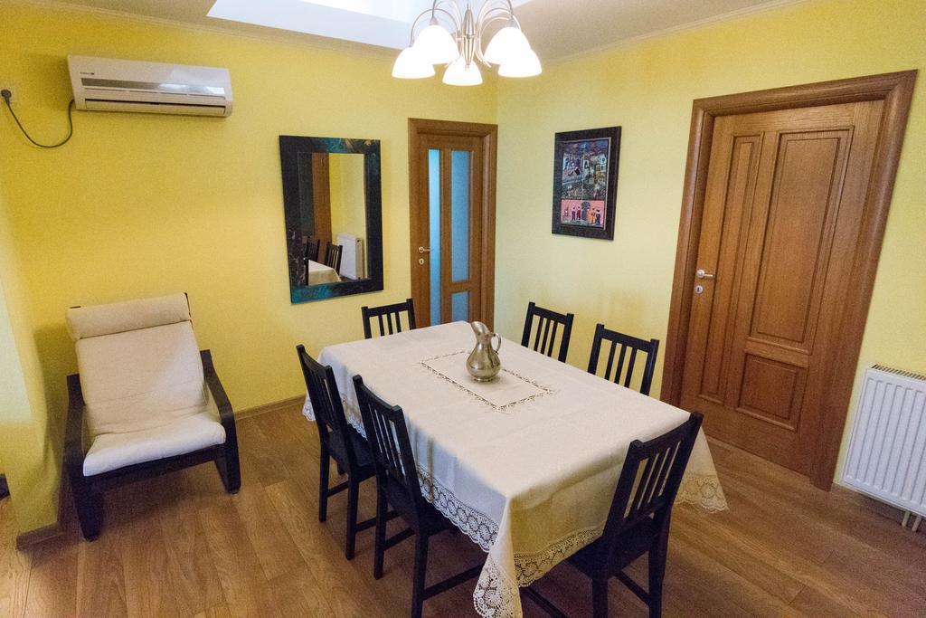 Rooftop Terrace Apartment Бухарест Екстер'єр фото
